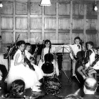 Orquestra infantil em audição, realizada em 1959.